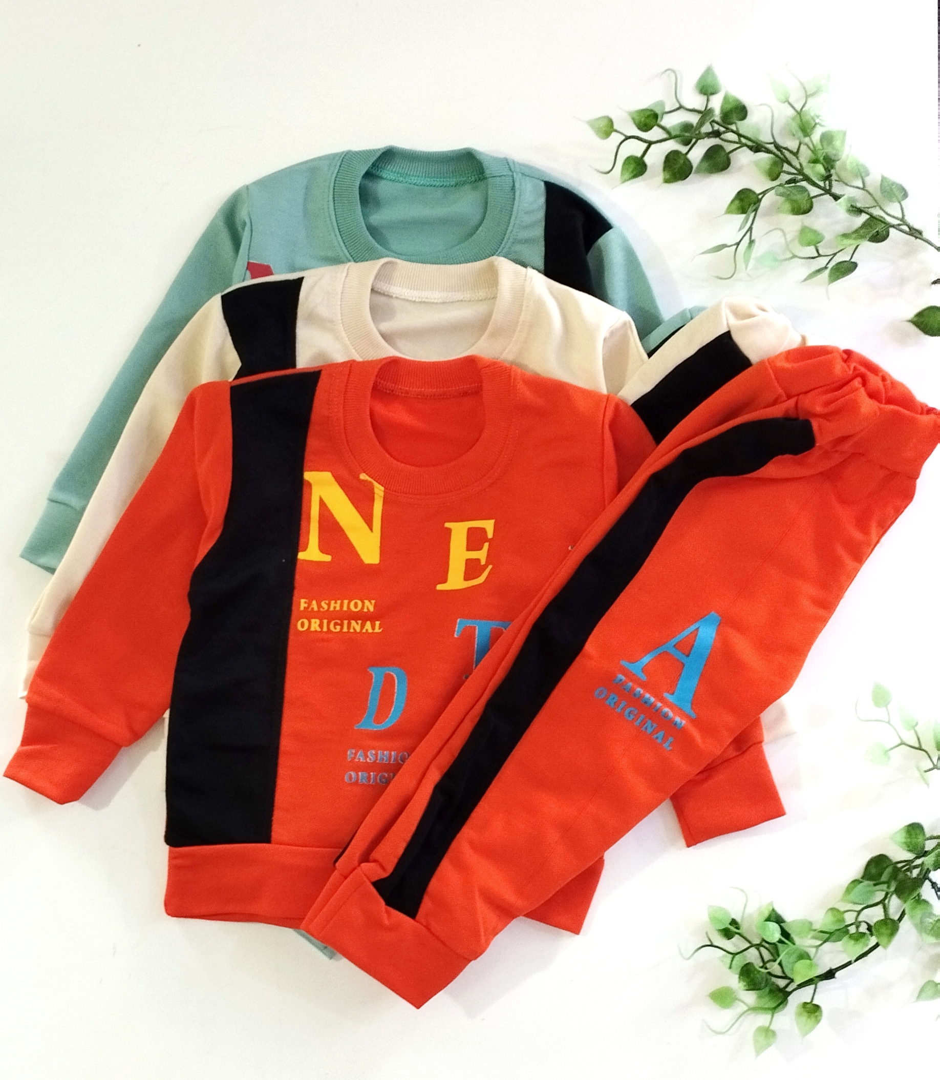 بلوز شلوار پسرانه(حروف انگلیسی)