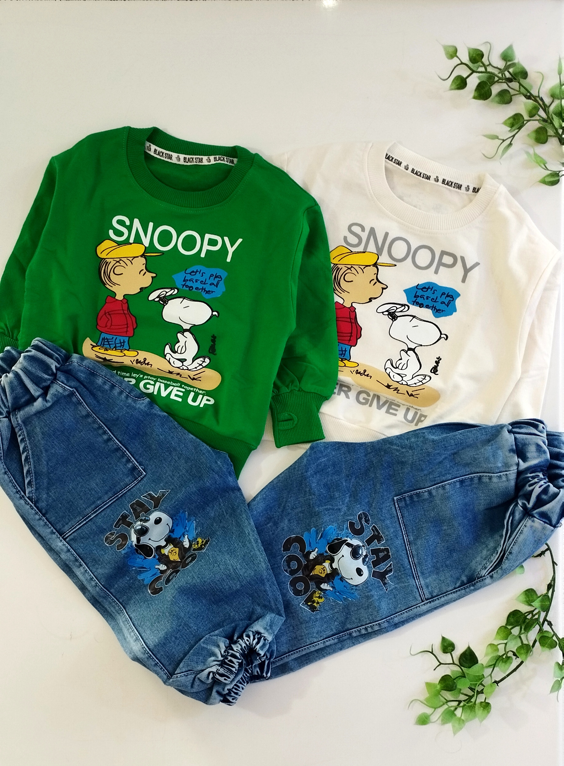 بلوز‌شلوار جین اسپرت طرح اسنوپ