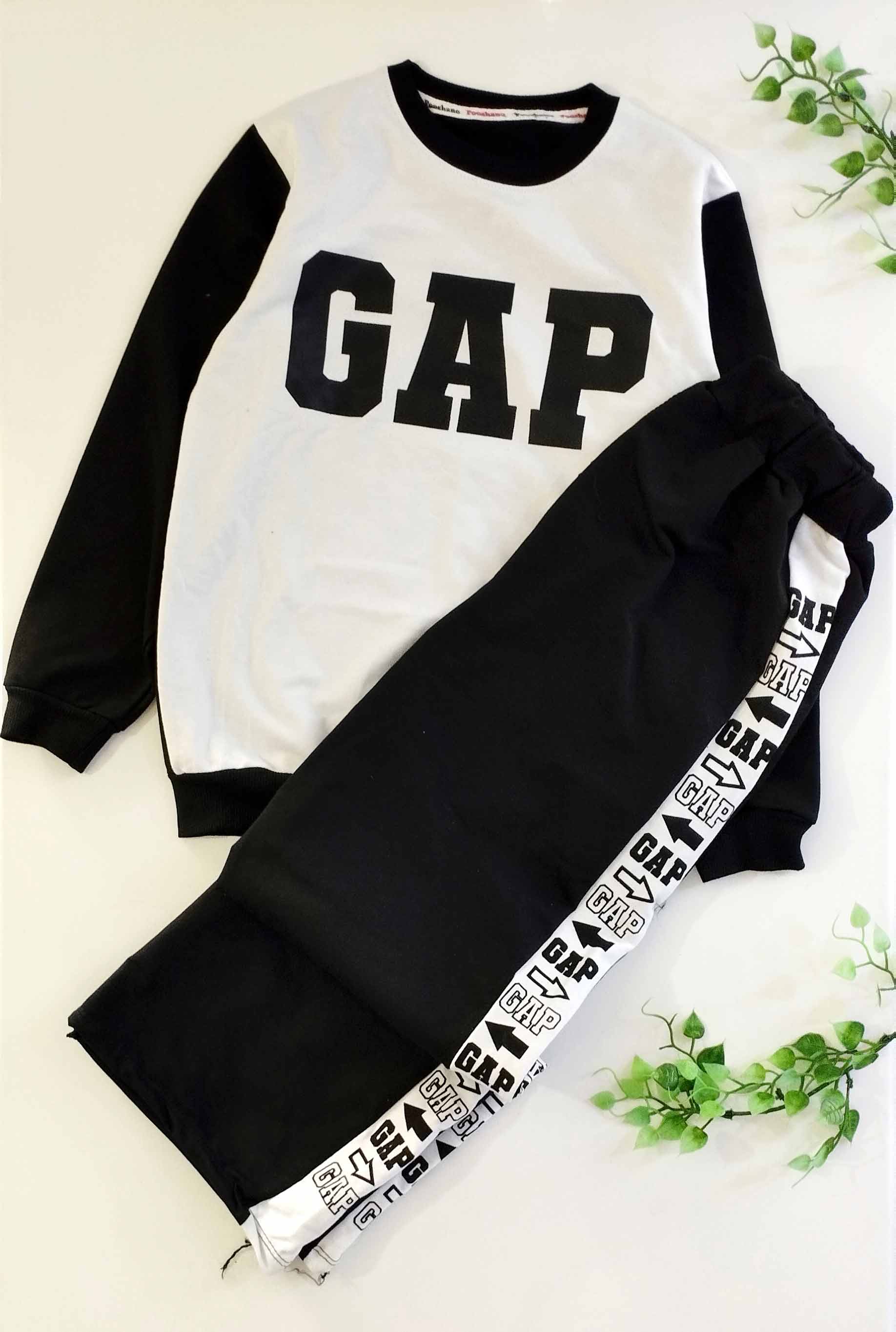 بلوز‌شلوار بگ اسپرت طرح گپ