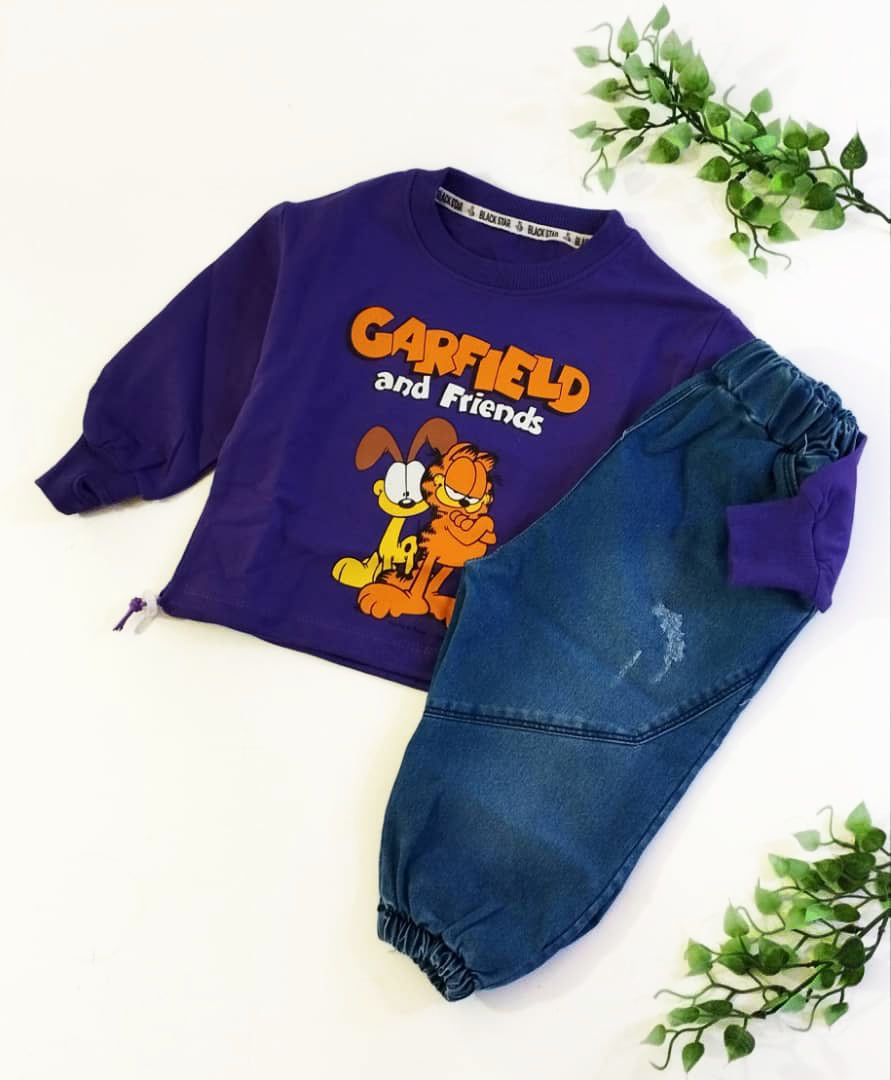 بلوز‌شلوار جین اسپرت طرح گاردفیلد